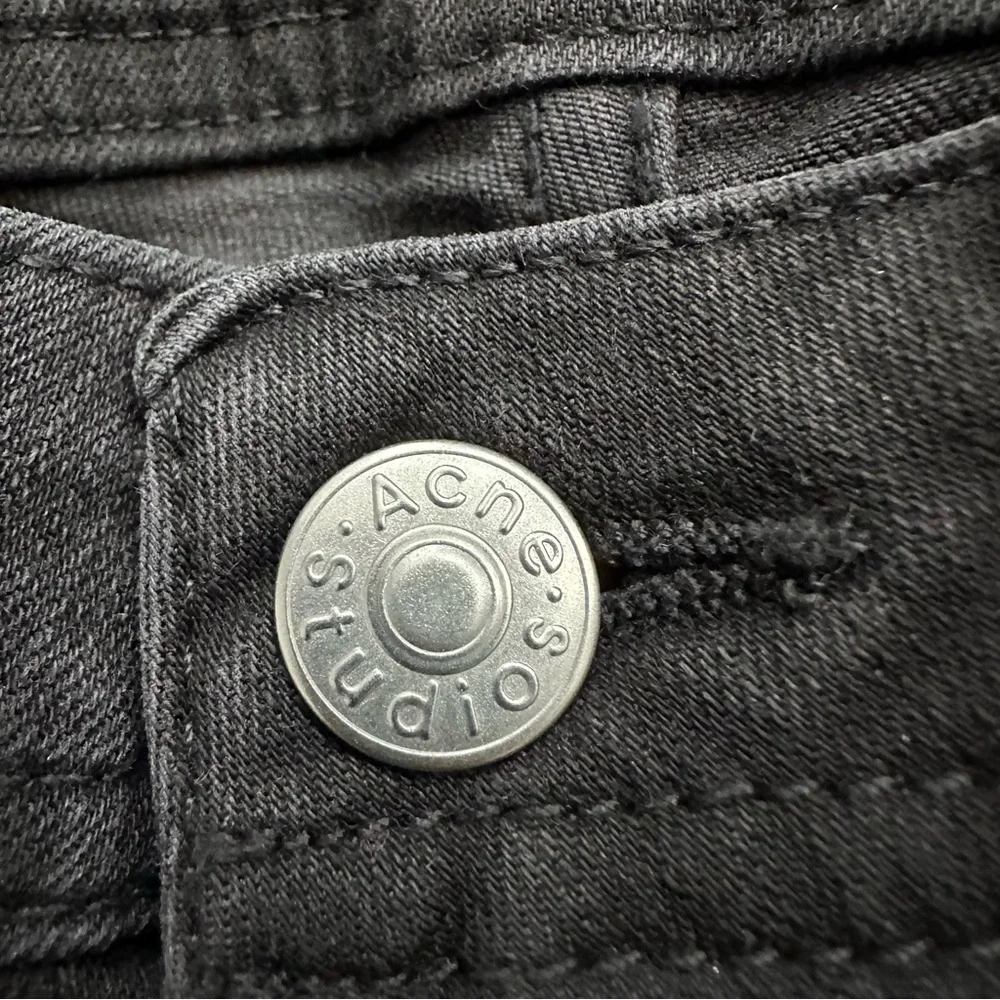 NWOT Acne Studios Climb Skinny Fit Jeans in Used Black